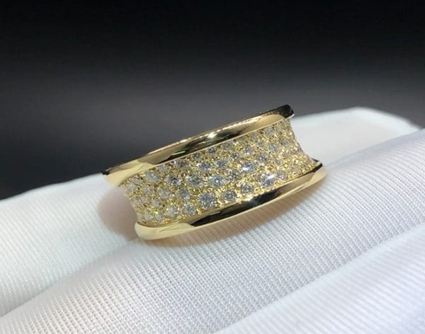 Nhẫn Bulgari B.ZERO1 Pave Full Diamond Vàng 18K (Liên hệ để biết giá)