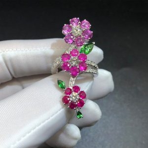Nhẫn Van Cleef & Arpels Folie des Près Kim cương hồng Sapphire vàng trắng 18K