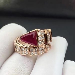 Nhẫn BVLGARI Serpenti Viper Đính Kim cương Rubellite vàng hồng 18K