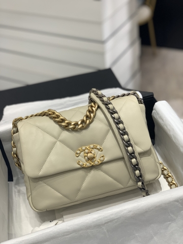 TÚI CHANEL 19 LAMBSKIN LIGHT CREAM DA HAAS