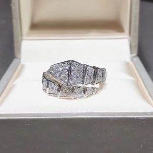 Nhẫn BVLGARI Serpenti Viper full kim cương vàng trắng 18K
