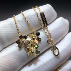 Vòng cổ Van Cleef & Arpels Mini Frivole 3 bông hoa vàng hồng 18K