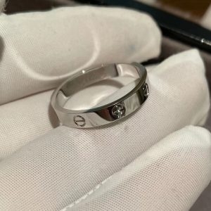 Nhẫn Cartier Love nhẫn cưới vàng trắng 18K