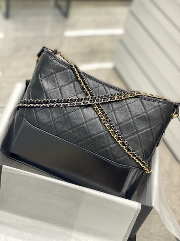 TÚI CHANEL Gabrielle 28 Black đen logo vàng da HAAS