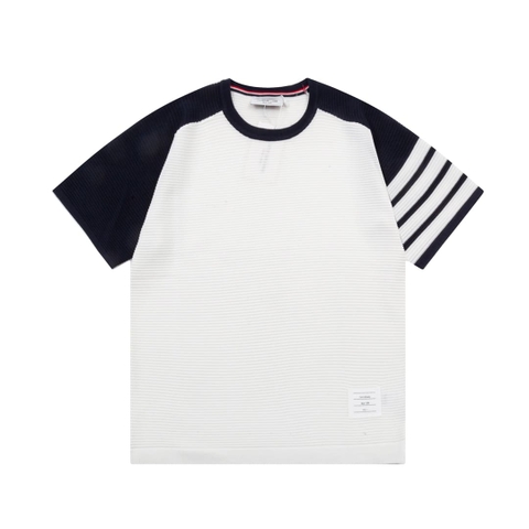 ÁO THOM BROWNE T SHIRT WHITE MÀU TRẮNG DỆT KIM