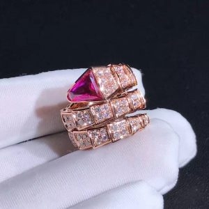 Nhẫn BVLGARI Serpenti Viper Ruby head full kim cương vàng hồng 18K