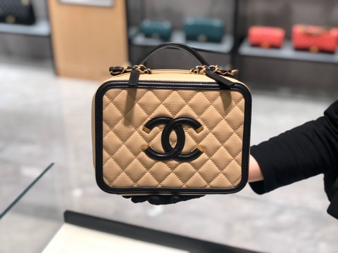 TÚI Chanel Vanity Medium Caviar Cream
