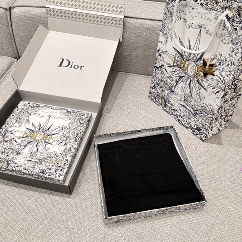 KHĂN DIOR TOP QUALITY AAA SILK