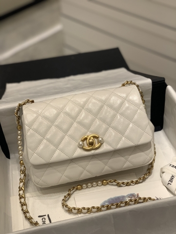 TÚI CHANEL PEARL STRAP WHITE DA HAAS