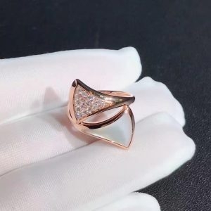 Nhẫn BVLGARI Divas' Dream Pave Diamond  xà cừ vàng hồng 18K