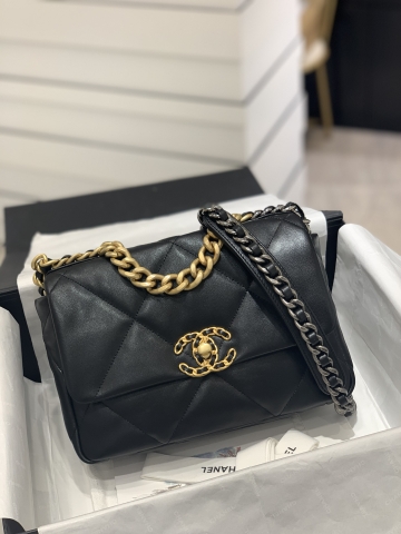 TÚI CHANEL 19 LAMBSKIN BLACK DA HAAS