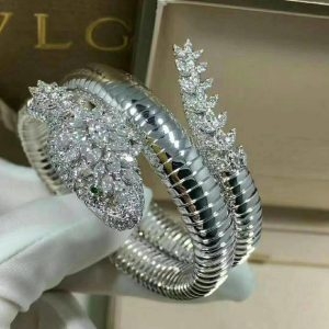Vòng tay BVLGARI Serpenti hai cuộn vàng trắng 18K
