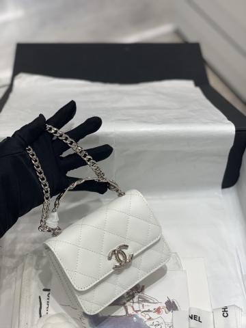 TÚI CHANEL 22S Mini WHITE trắng gold logo da HAAS