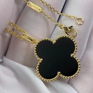 Vòng cổ Van Cleef & Arpels Magic Alhambra Black Onyx vàng vàng 18K