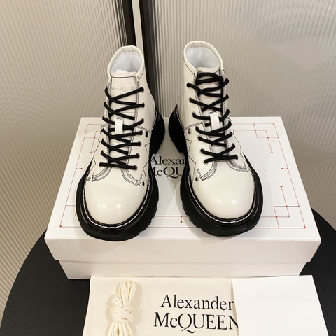 GIÀY ALEXANDER MCQUEEN MARTIN BOOTS SHOES AAA UNISEX NAM VÀ NỮ DA BÊ HẢO HẠNG