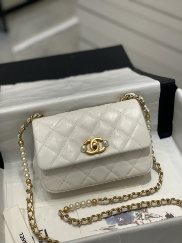 TÚI CHANEL MINI PEARL STRAP WHITE DA HAAS