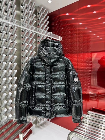 ÁO MONCLER WINTER BLACK DOWN JACKET
