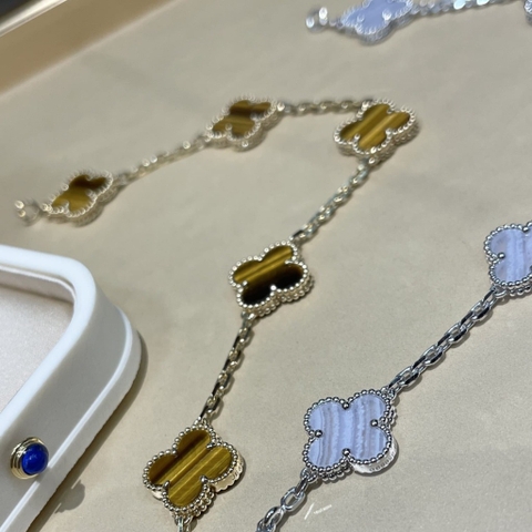 LẮC TAY VAN CLEEF & ARPELS TIGER EYES ĐÁ MẮT HỔ