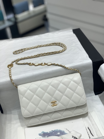 TÚI CHANEL 22K WOC White trắng da HAAS