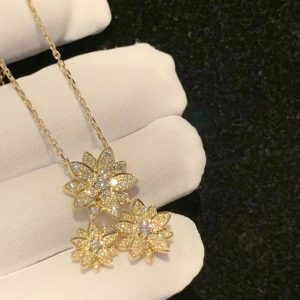 Bông tai Van Cleef & Arpels 3 yellow lotus vàng vàng 18K
