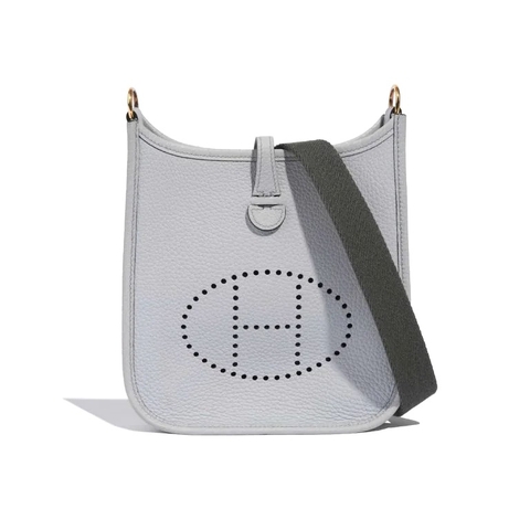 TÚI Hermès Evelyne 16 Taurillon Clemence Blue Pale