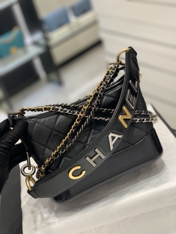 TÚI CHANEL Gabrielle Handle 20 Black đen da HAAS
