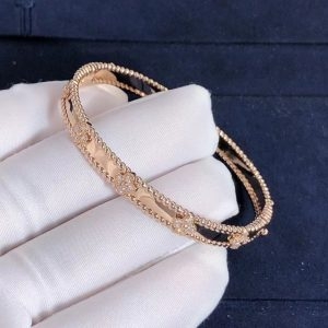 Vòng tay Van Cleef & Arpels Perlée Sweet Clovers kim cương vàng hồng 18K