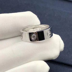 Nhẫn Cartier Love 5.5mm kim cương Band vàng trắng 18K