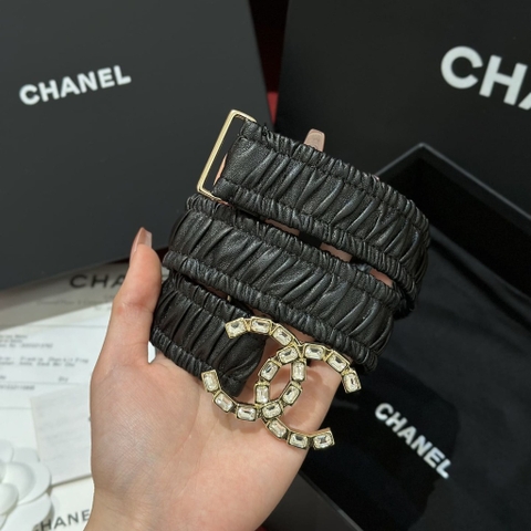 DÂY LƯNG CHANEL Diamond Calfskin and Gold Buckle