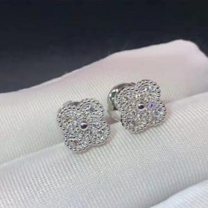 Hoa tai Van Cleef & Arpels đính kim cương vàng trắng 18K Sweet Alhambra 18K  (Liên hệ để biết giá)