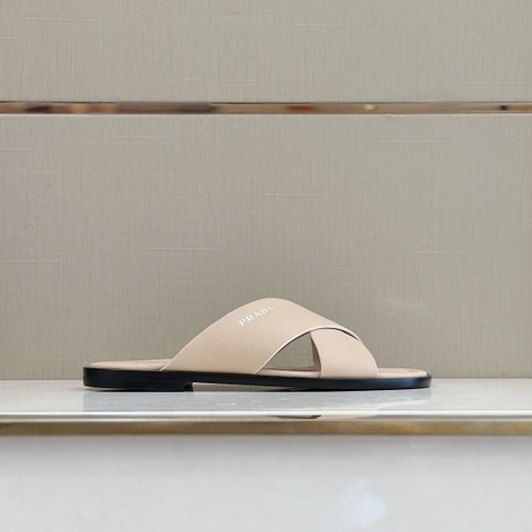 DÉP PRADA TRIANGLE SLIPPER