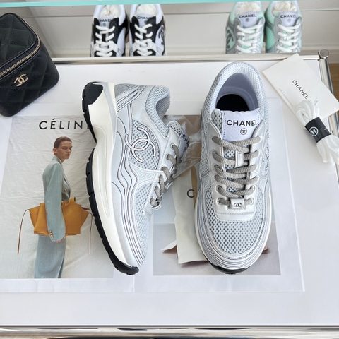 GIÀY CHANEL CC LOGO SNEAKER SHOES