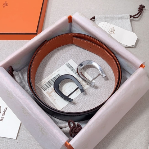 DÂY LƯNG HERMES Horseshoe Togo leather hai mặt khóa bạc đen