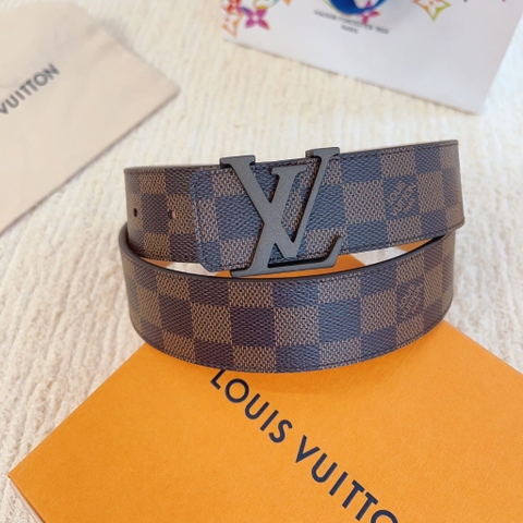 DÂY LƯNG LOUIS VUITTON SQUARE BROWN MONOGRAM Khóa nâu