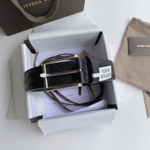 DÂY LƯNG BOTTGA VENETA BLACK INTRECCIATO LEATHER Khóa bạc