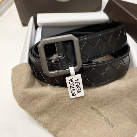 DÂY LƯNG BOTTGA VENETA BLACK INTRECCIATO LEATHER Khóa đen mờ