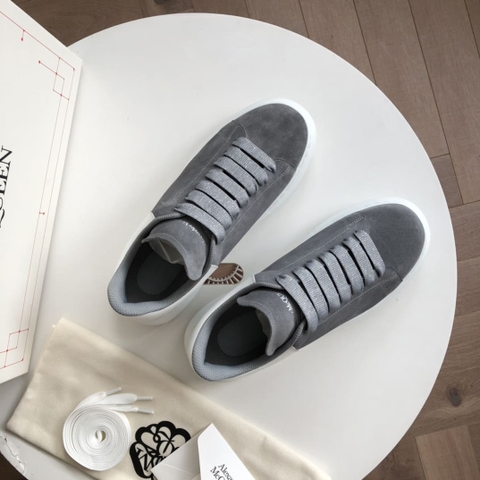 GIÀY ALEXANDER MCQUEEN SNEAKERS SHOES AAA UNISEX NAM VÀ NỮ DA BÊ HẢO HẠNG
