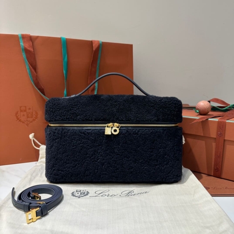 TÚI Loro Piana Women Extra Pocket L27 in Lamb Fur Black lông cừu