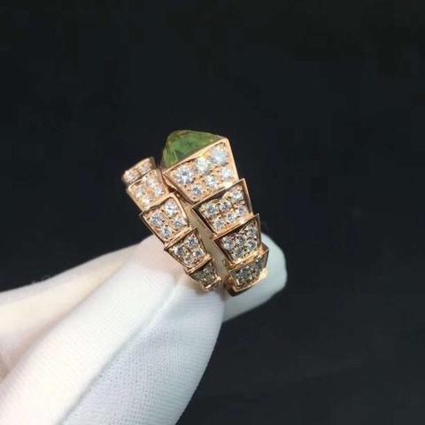 NHẪN BVLGARI SERPENTI RING WITH DIAMOND AND PERIDOT ROSE GOLD 18K