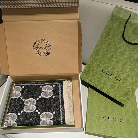 KHĂN Gucci GG Black scarf