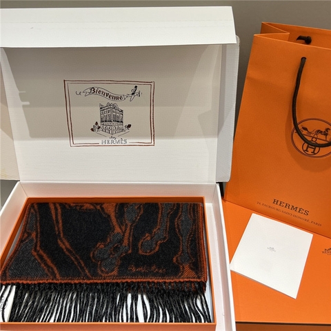 KHĂN Hermes Le Horse Cashmere scarf