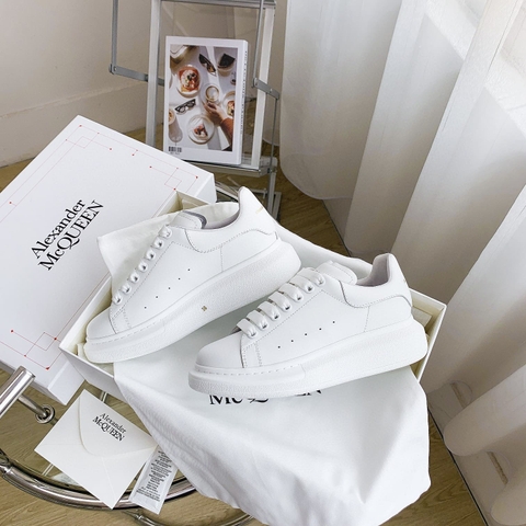 GIÀY ALEXANDER MCQUEEN SNEAKERS SHOES AAA UNISEX NAM VÀ NỮ DA BÊ HẢO HẠNG