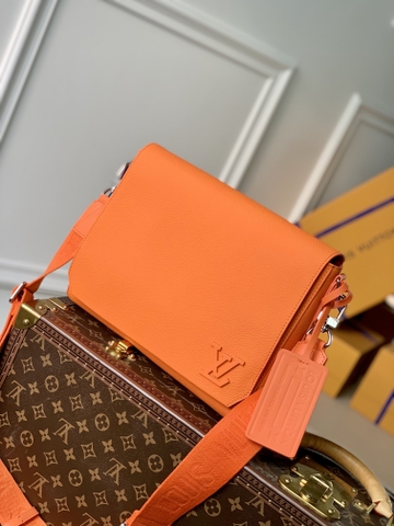 TÚI LOUIS VUITTON Aerogram Messenger Bag