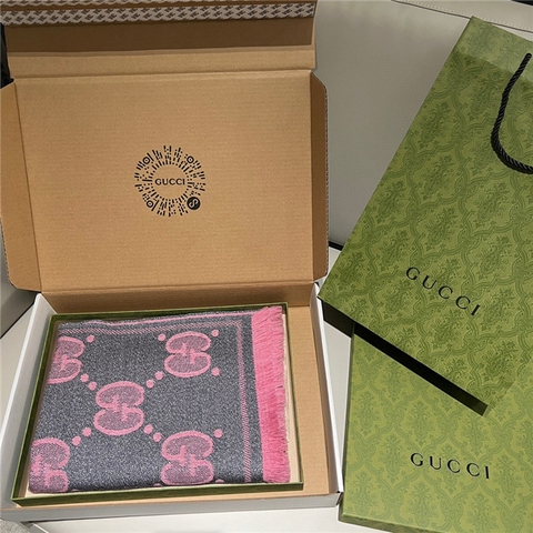 KHĂN Gucci GG Pink scarf