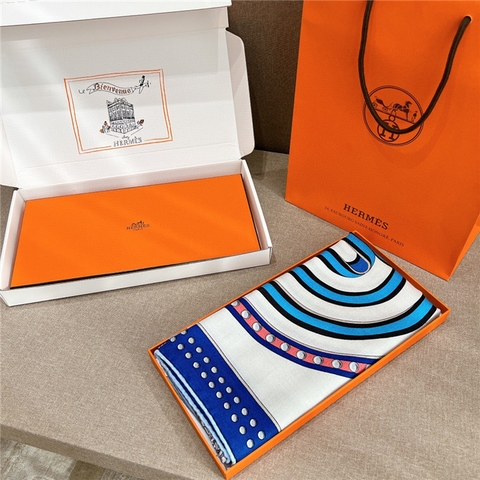 KHĂN Hermes Silk scarf