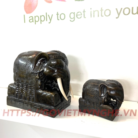 Combo 2 Tượng voi đá trang trí phong thủy dáng voi quỳ phục - Dài 12cm & 7cm - Màu nâu đen