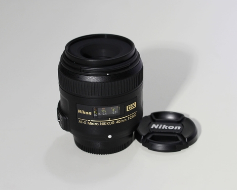 Nikon 40mm f:2.8G AF-S DX Macro
