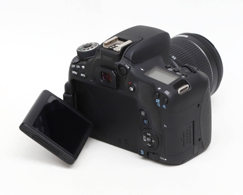 Canon EOS 760D Kit 18-55mm IS STM