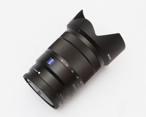 Sony Vario-Tessar T* E 16-70mm f/4 ZA OSS