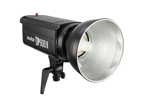 Đèn Flash Godox DP600 II
